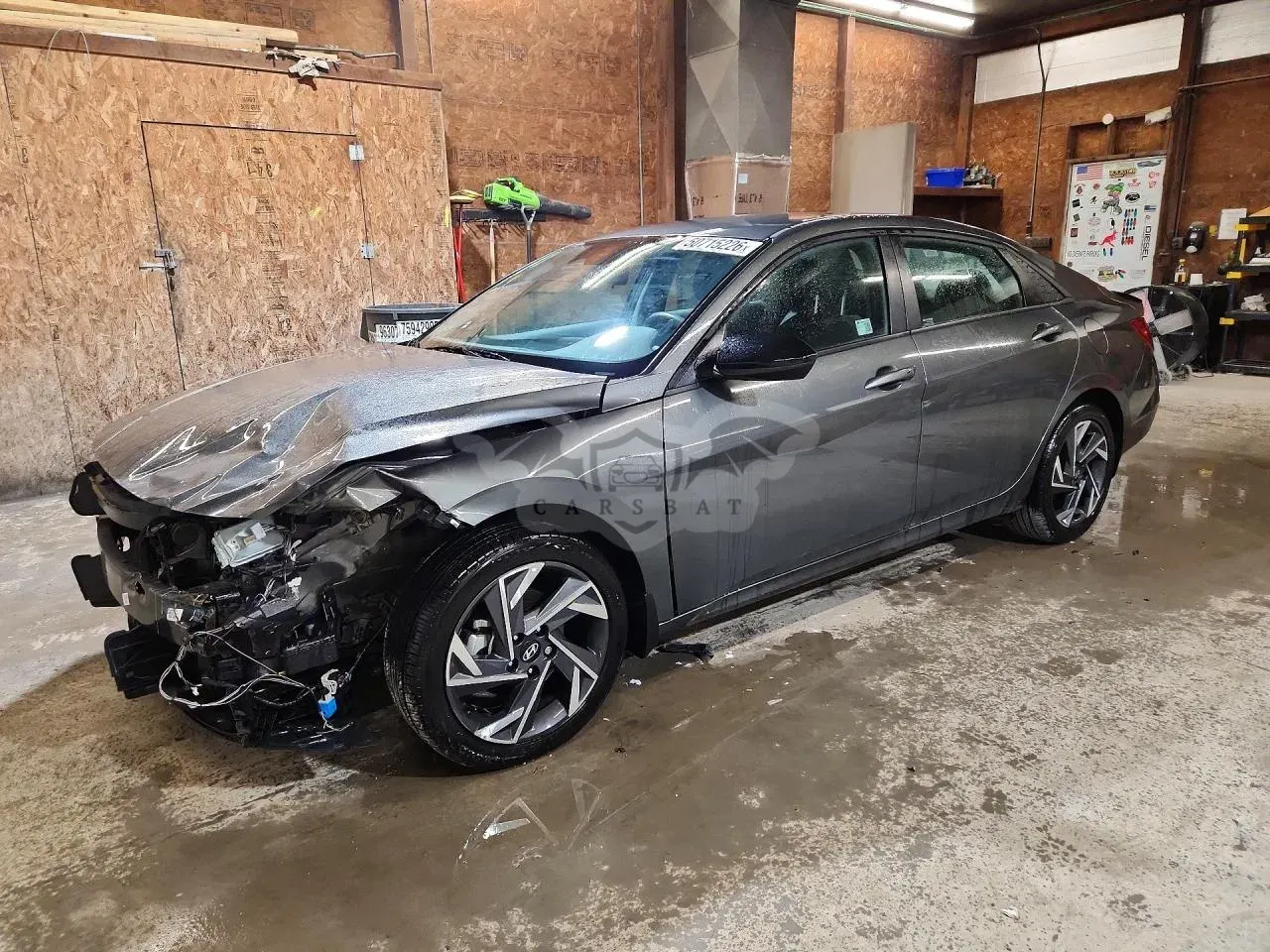 Hyundai Elantra 2.0L 4 2025