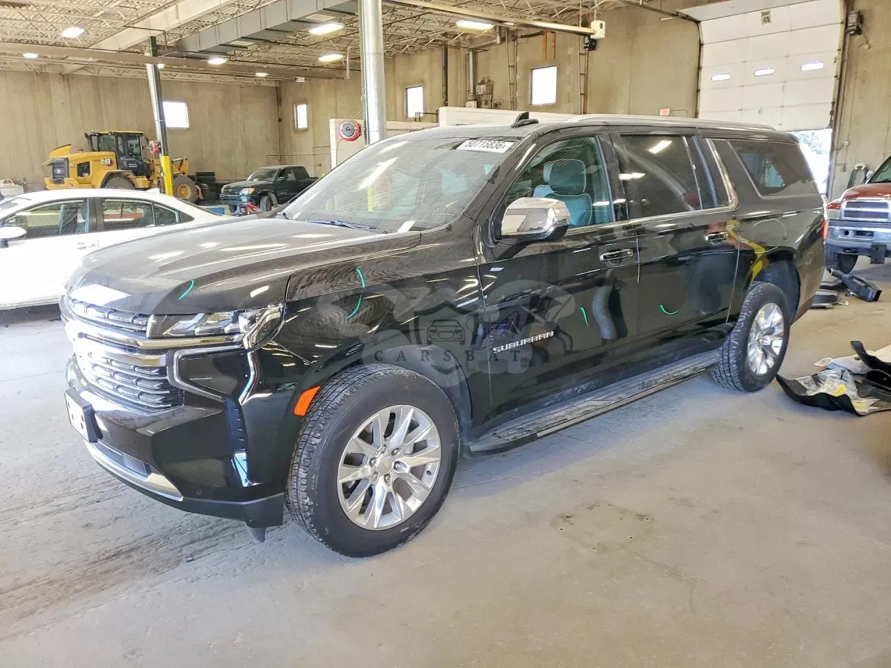 Chevrolet Suburban 5.3L 8 2023