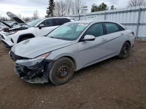 Hyundai Elantra 2.0L 4 2021
