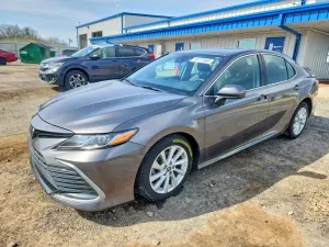 Toyota Camry 2.5L 4 2021