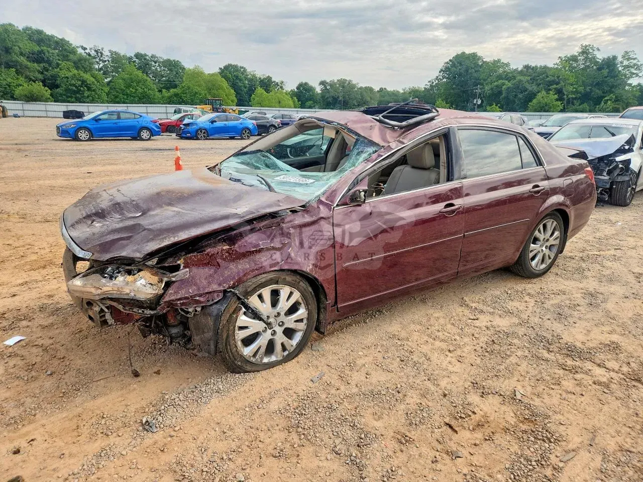 Toyota Avalon 2010