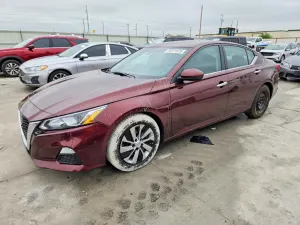 Nissan Altima 2.5L 4 2020