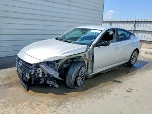 Nissan Altima 2.5L 4 2023