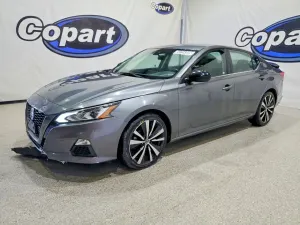 Nissan Altima 2.5L 4 2021