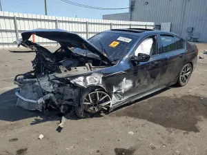BMW 5 Series 4.4L 8 2022