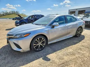 Toyota Camry 2.5L 4 2020