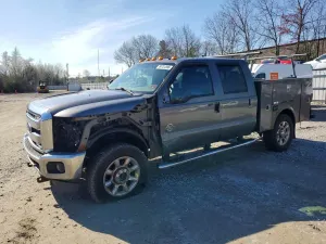Ford F-350 6.7L 8 2014