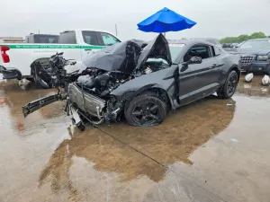 Ford Mustang 2.3L 4 2019