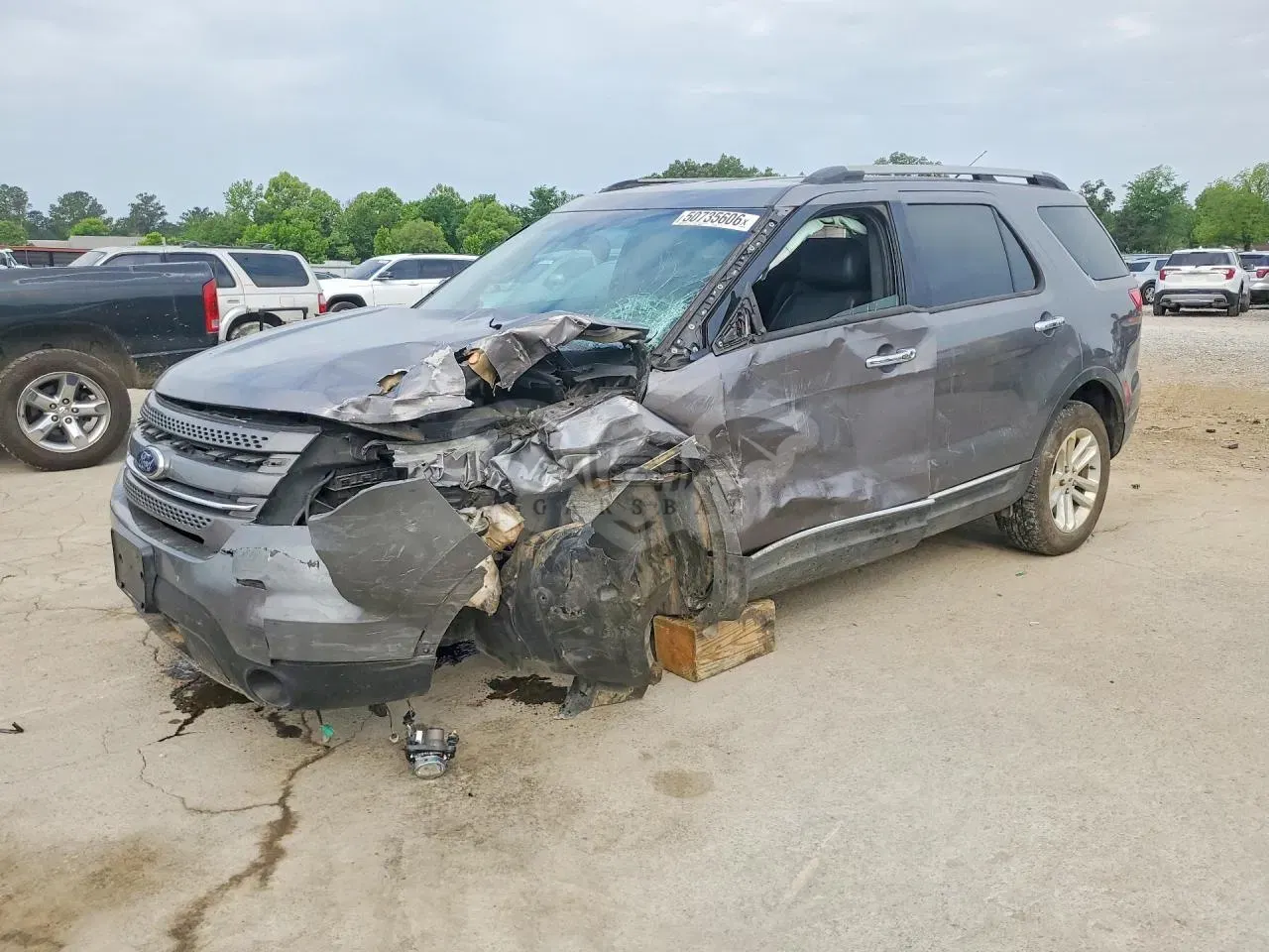 Ford Explorer 3.5L 6 2013