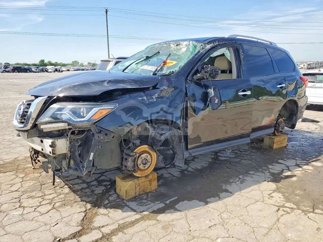Nissan Pathfinder 3.5L 6 2017