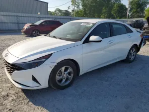 Hyundai Elantra 2.0L 4 2021