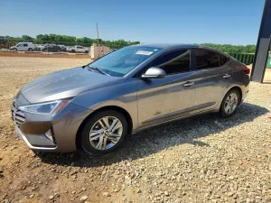 Hyundai Elantra 2.0L 4 2019