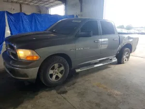 Dodge RAM 5.7L 8 2011