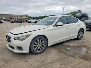 Infiniti Q50 3.7L 6 2015