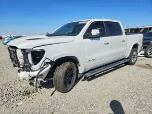 RAM 1500 5.7L 8 2019