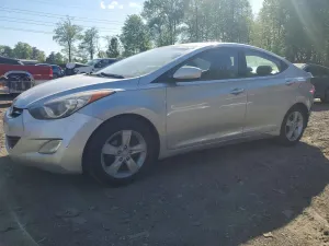 Hyundai Elantra 1.8L 4 2012