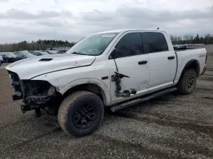 RAM 1500 5.7L 8 2021