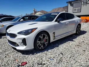 Kia Stinger 3.3L 6 2019