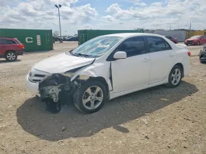 Toyota Corolla 1.8L 4 2013