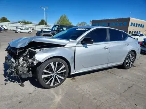 Nissan Altima 2.5L 4 2019