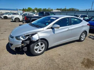 Hyundai Elantra 1.8L 4 2015