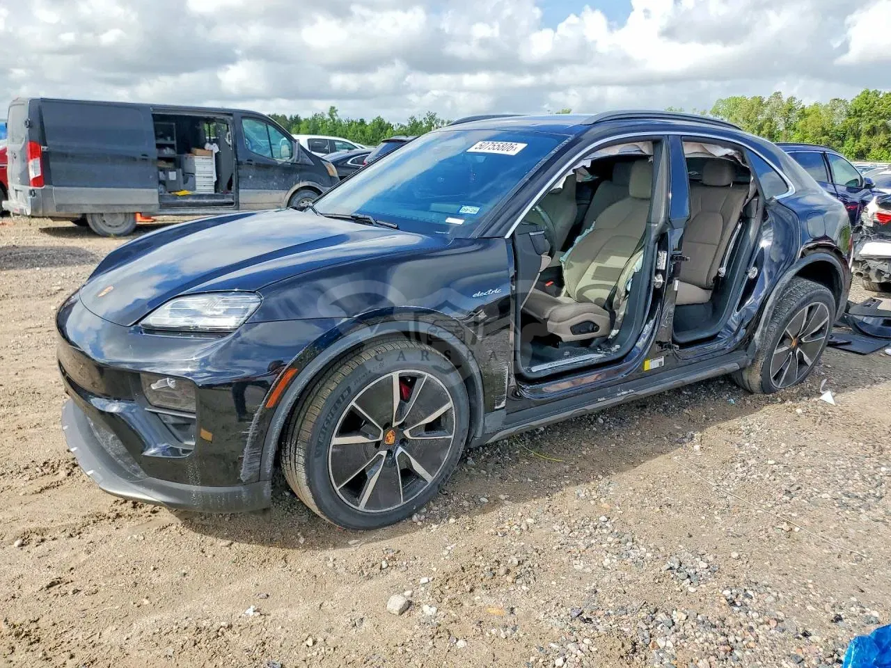 Porsche Macan U 2025
