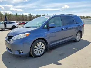 Toyota Sienna 3.5L 6 2016