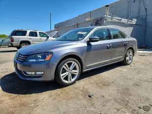 Volkswagen Passat 2.0L 4 2013