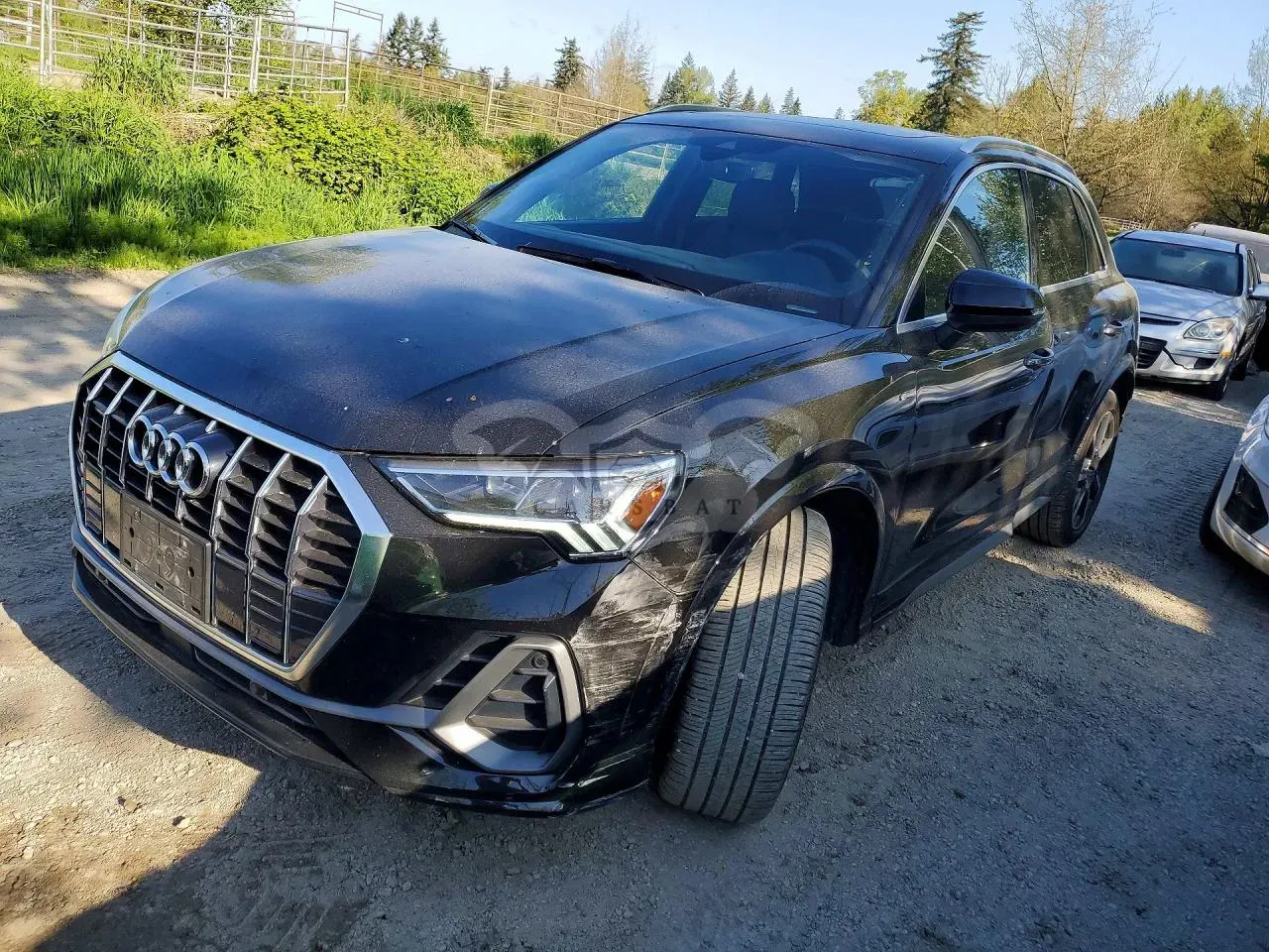 Audi Q3 2.0L 4 2025