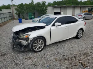 Lexus IS 2.0L 4 2016