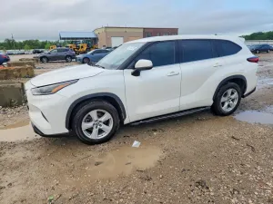 Toyota Highlander 3.5L 6 2021