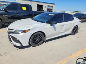 Toyota Camry 2.5L 4 2022