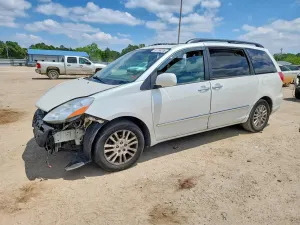 Toyota Sienna 3.5L 6 2010