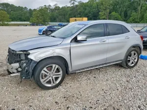 Mercedes-Benz GLA 2.0L 4 2016