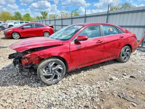 Hyundai Elantra 2.0L 4 2025