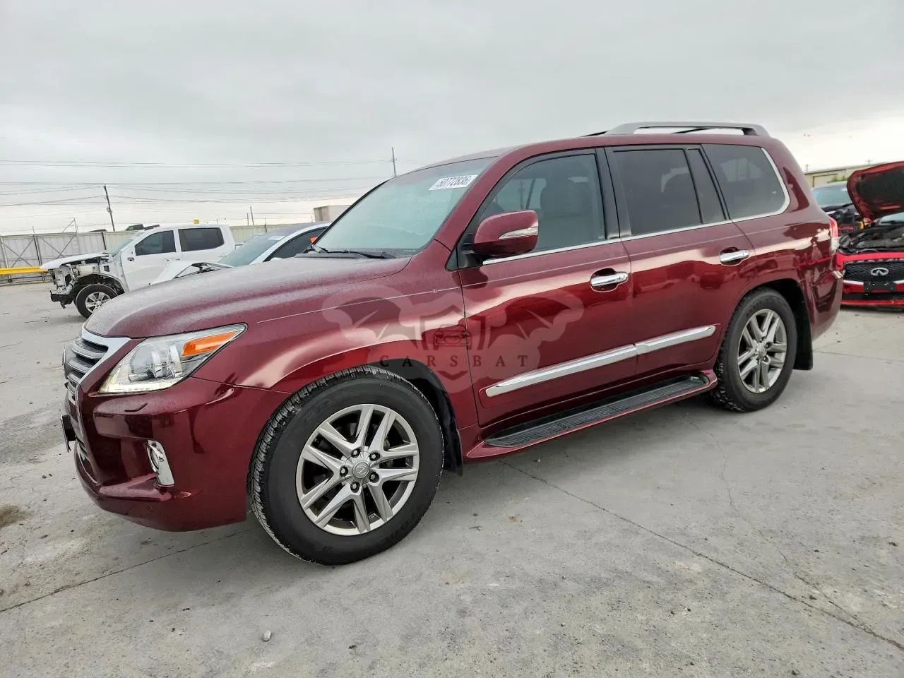 Lexus LX 5.7L 8 2013