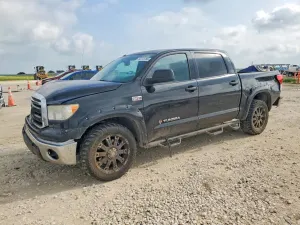 Toyota Tundra 5.7L 8 2011