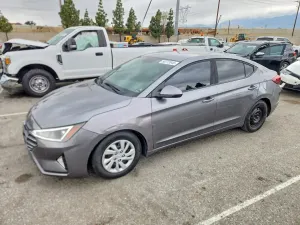 Hyundai Elantra 2.0L 4 2019