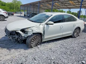 Volkswagen Passat 1.8L 4 2016