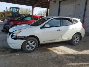 Nissan Rogue 2.5L 4 2013