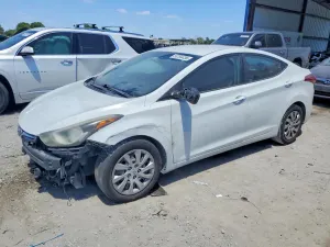 Hyundai Elantra 1.8L 4 2015