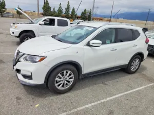 Nissan Rogue 2.5L 4 2020