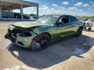 Dodge Charger 5.7L 8 2018