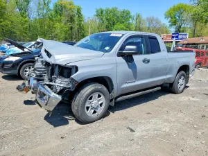 Toyota Tundra 4.6L 8 2019