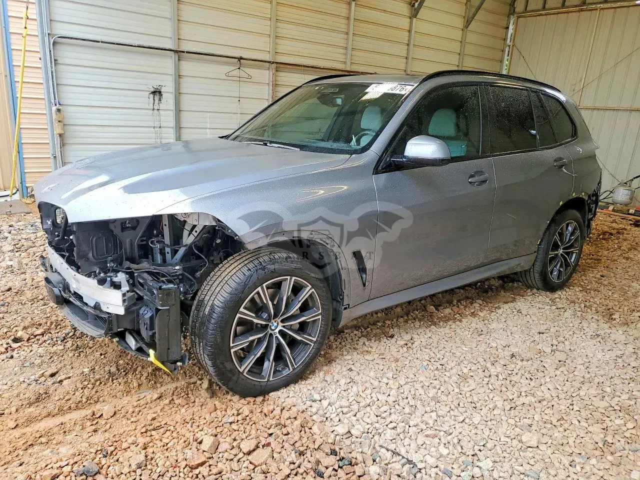 BMW X5 3.0L 6 2024