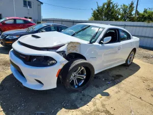 Dodge Charger 5.7L 8 2022
