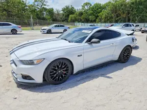 Ford Mustang 5.0L 8 2017