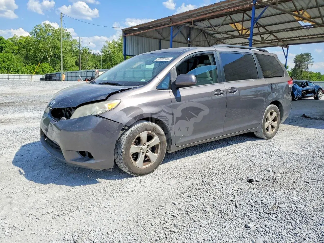 Toyota Sienna 3.5L 6 2013