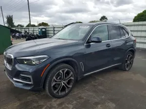 BMW X5 3.0L 6 2022
