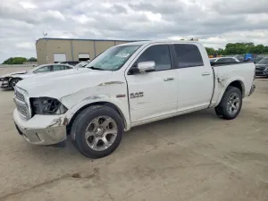 RAM 1500 5.7L 8 2015